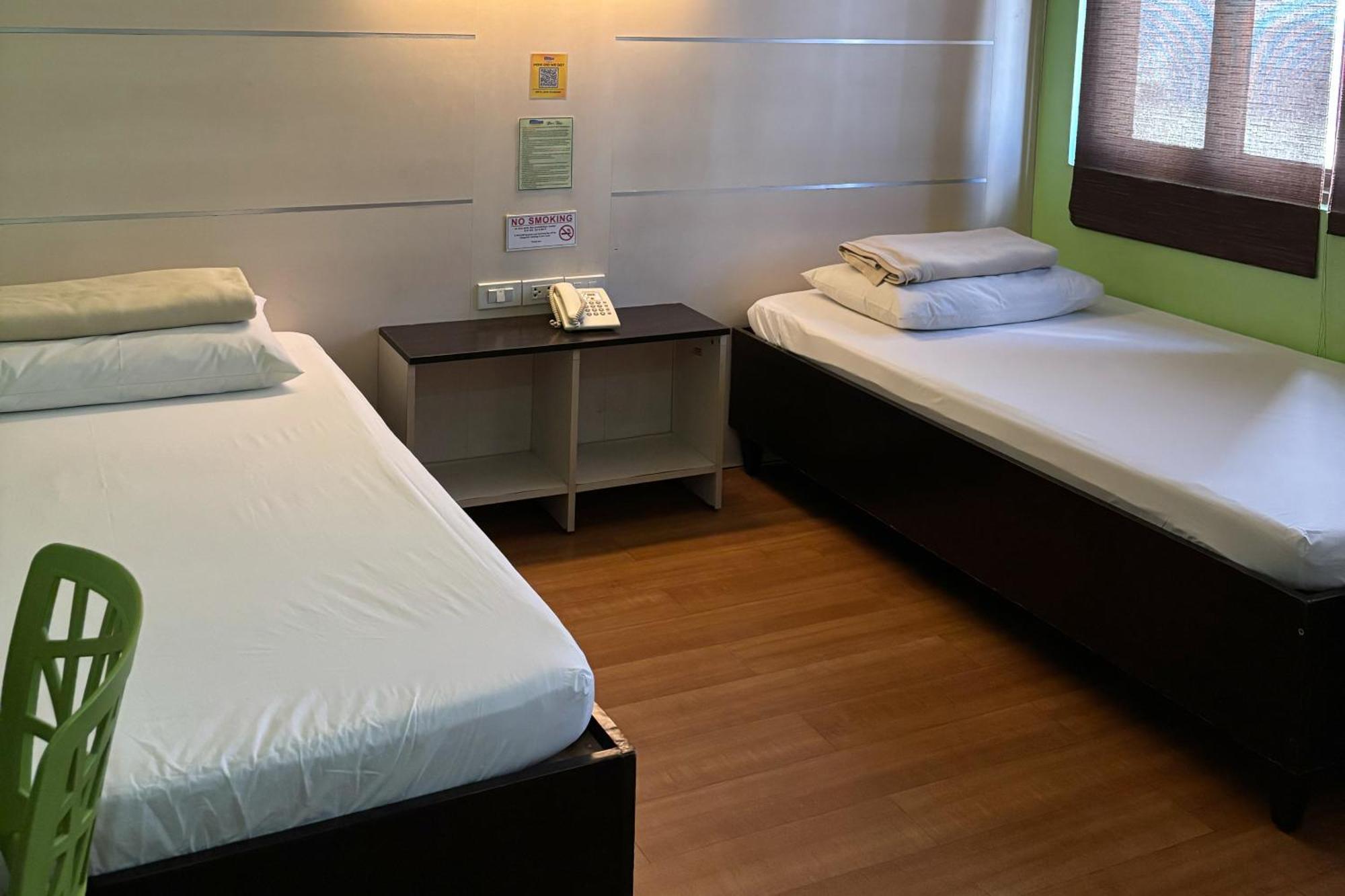 Sugbutel Family Hotel Себу Экстерьер фото