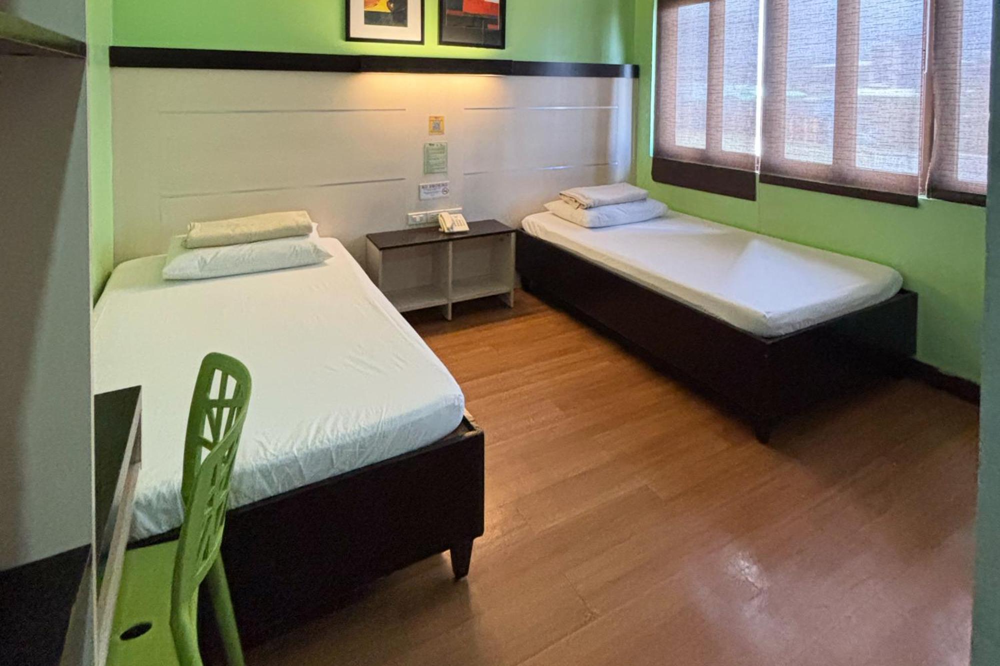 Sugbutel Family Hotel Себу Экстерьер фото