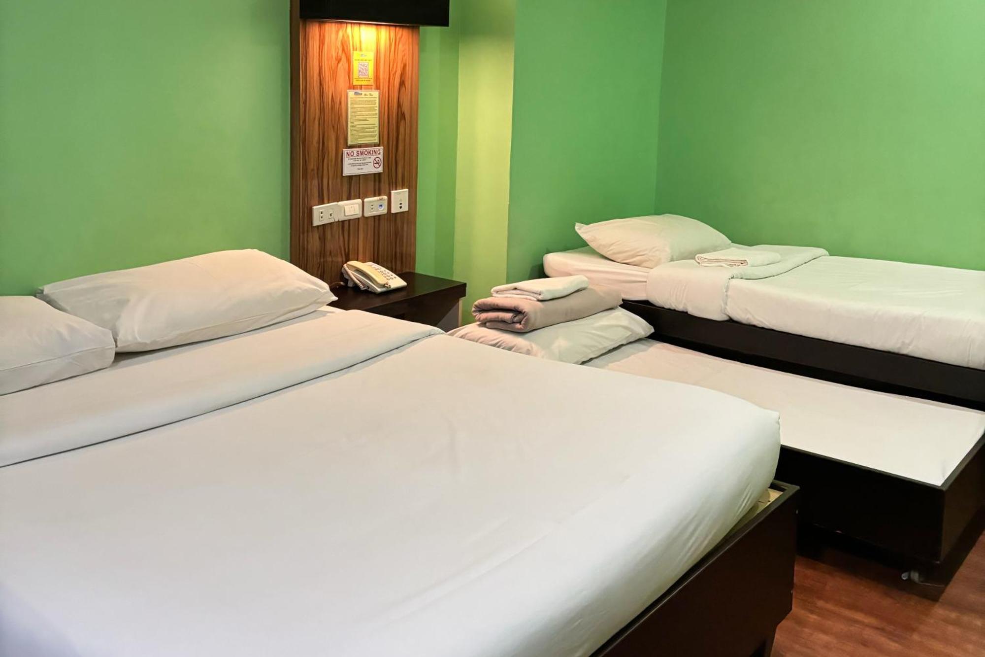 Sugbutel Family Hotel Себу Экстерьер фото